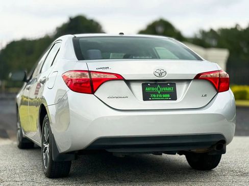 Used 2017 Toyota Corolla LE w/ LE Premium Package image 11