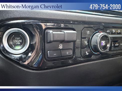 Used 2022 Chevrolet Silverado 1500 ZR2 w/ Technology Package AWD/4WD image 32