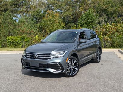 Used 2022 Volkswagen Tiguan SEL R-Line