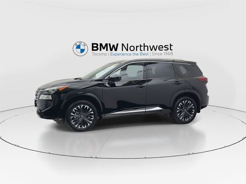 Used 2024 Nissan Rogue Platinum AWD/4WD image 10