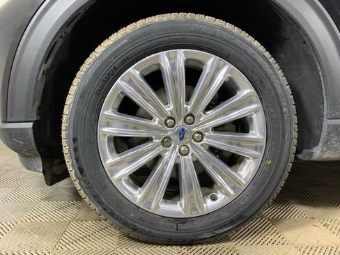 Used 2022 Ford Explorer Limited w/ Class IV Trailer Tow Package AWD/4WD image 33