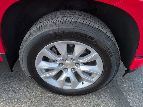 Used 2020 Chevrolet Silverado 1500 Custom w/ Custom Convenience Package image 14