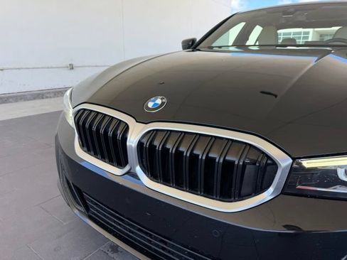 Used 2023 BMW 330i Sedan w/ Premium Package RWD image 3