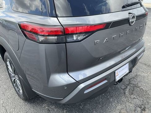 New 2026 Nissan Pathfinder Platinum w/ Cargo Package AWD/4WD image 29