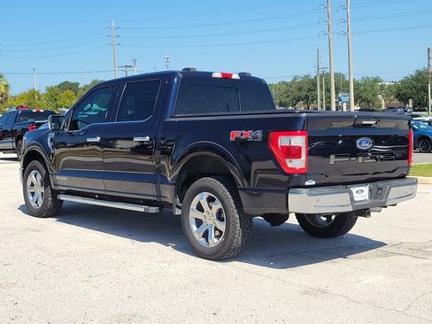 Used 2021 Ford F150 Lariat w/ Equipment Group 502A High AWD/4WD image 3