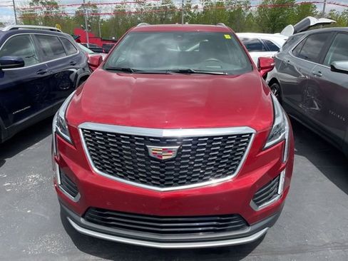 Used 2025 Cadillac XT5 Premium Luxury w/ Technology Package AWD/4WD image 2