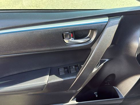 Used 2016 Toyota Corolla S FWD image 13