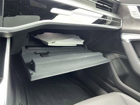 Certified 2025 Audi A6 3.0T Premium w/ Convenience Plus Package image 30