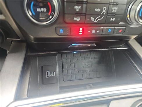 Used 2021 Ford F350 Platinum image 19