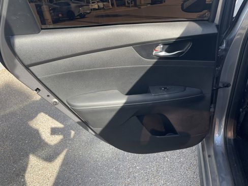 Used 2024 Kia Forte GT-Line w/ GT-Line Premium Package image 14