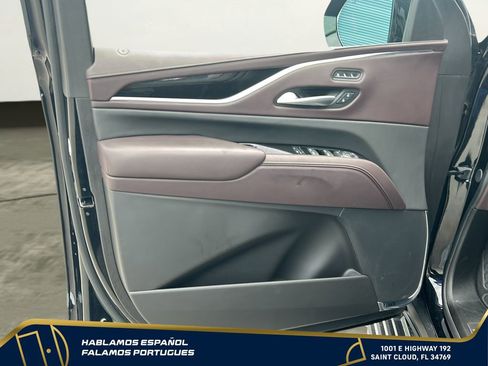 Certified 2024 Cadillac Escalade ESV Sport Platinum AWD/4WD image 10
