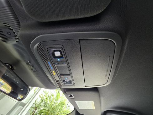 Used 2026 Ford Explorer ST-Line RWD image 30