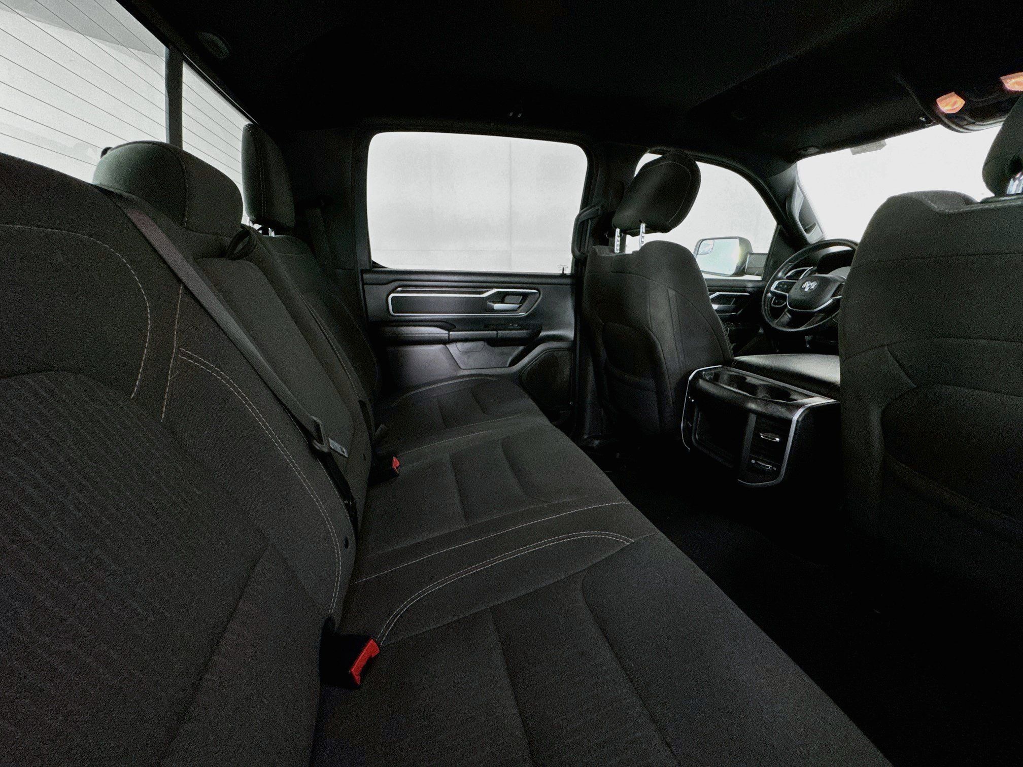 Used 2023 RAM 1500 Big Horn AWD/4WD image 25