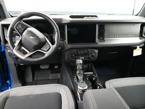 New 2025 Ford Bronco Big Bend image 10