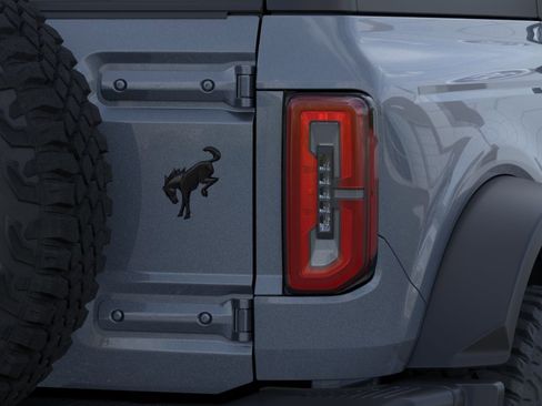 New 2025 Ford Bronco Badlands AWD/4WD image 23
