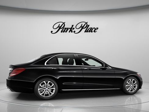 Used 2017 Mercedes-Benz C 300 Sedan image 22
