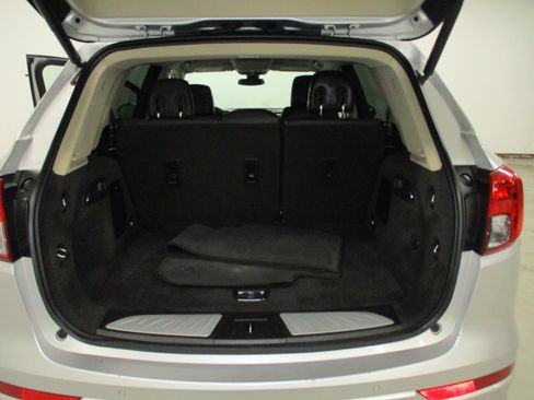 Used 2023 Buick Envision Preferred image 22