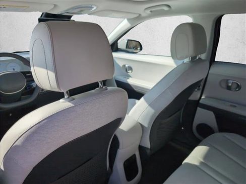 Certified 2024 Hyundai Ioniq 5 Limited image 18