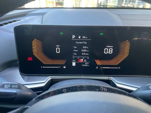 Used 2025 Kia Sorento EX w/ Panoramic Sunroof Package FWD image 4