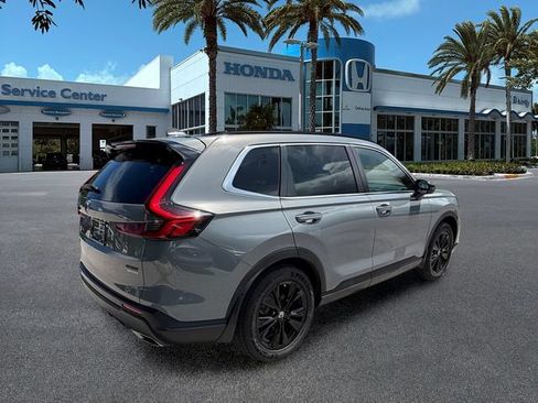 Used 2024 Honda CR-V Sport Touring image 8