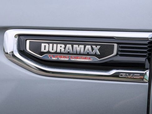 Used 2025 GMC Sierra 1500 Denali w/ Denali Reserve Package AWD/4WD image 8