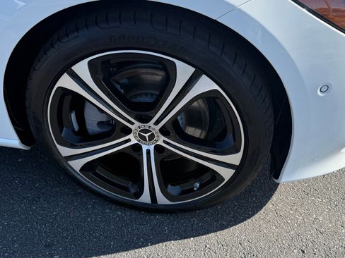 Used 2025 Mercedes-Benz C 300 Sedan image 14