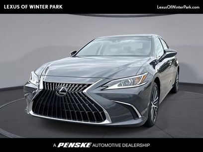 Used 2025 Lexus ES 350 w/ Premium Package