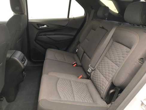 Used 2020 Chevrolet Equinox LT w/ Driver Convenience Package FWD image 18