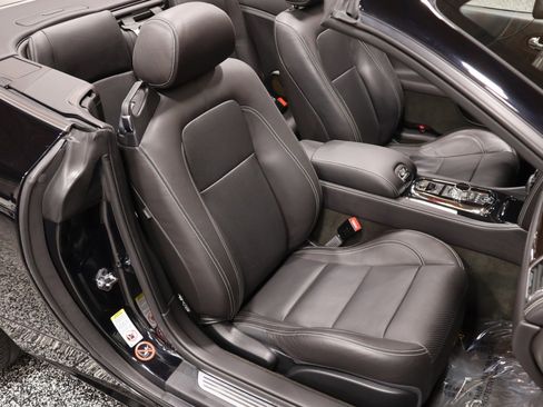 Used 2014 Jaguar XK Convertible RWD image 43