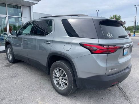 Used 2023 Chevrolet Traverse LT w/ LPO, Floor Liner Package FWD image 4