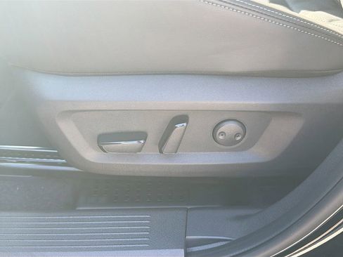 New 2026 Nissan Rogue Platinum image 20