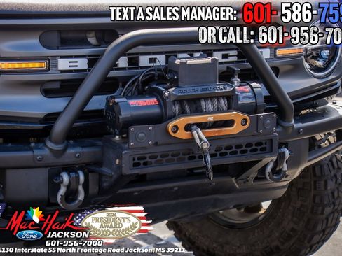 Used 2022 Ford Bronco Big Bend w/ Sasquatch Package AWD/4WD image 5