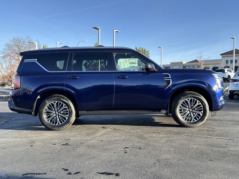 New 2026 Nissan Armada SL image 2