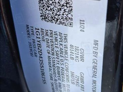 Used 2025 Chevrolet Corvette Stingray Preferred Cpe w/ 2LT RWD image 15