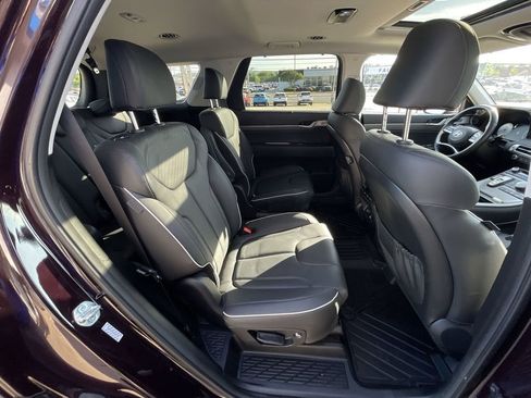Used 2024 Hyundai Palisade SEL w/ Premium Package FWD image 27
