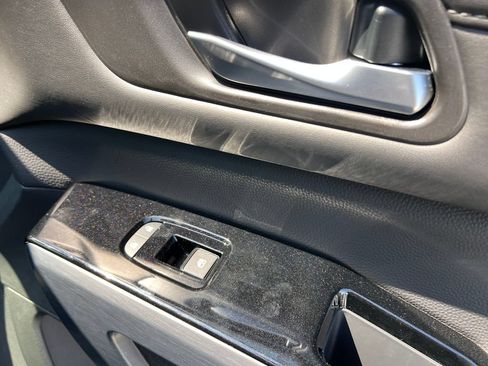 New 2026 Nissan Pathfinder SL FWD image 14