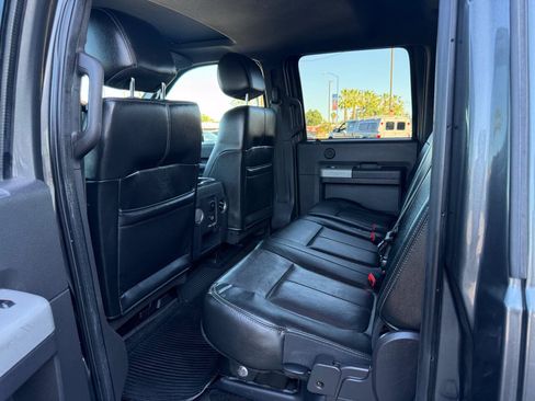 Used 2015 Ford F250 Lariat w/ Lariat Ultimate Package AWD/4WD image 11
