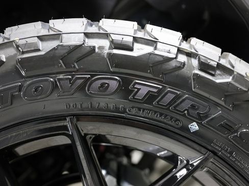 Used 2025 Lexus GX 550 image 58