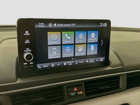 Used 2024 Honda Pilot EX-L image 9