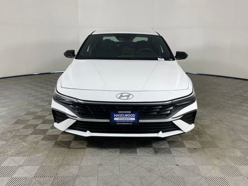 New 2026 Hyundai Elantra Sport FWD image 24