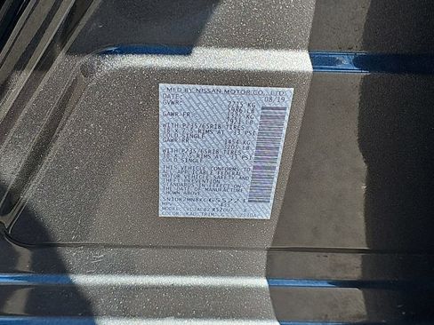 Used 2019 Nissan Pathfinder S image 37