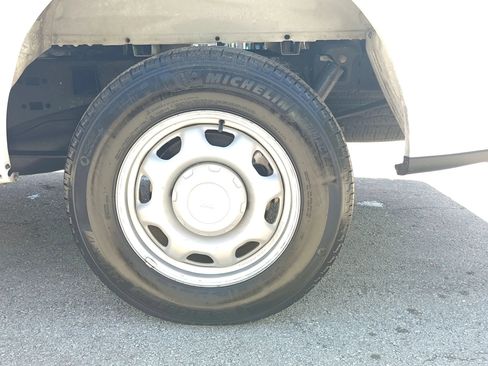 Used 2022 Ford F150 XL w/ Equipment Group 101A High RWD image 19