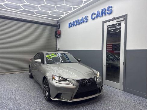 Used 2015 Lexus IS 350 w/ F-Sport Package RWD image 7