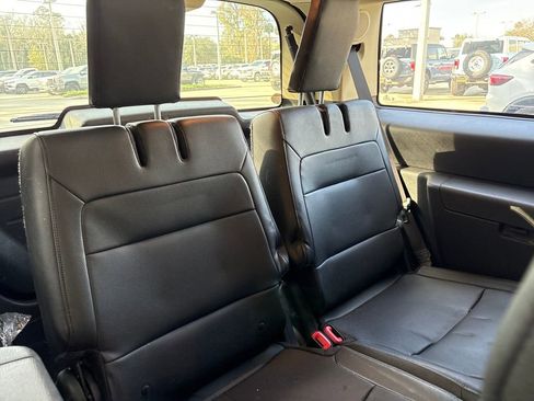 Used 2018 Ford Flex Limited w/ Class III Trailer Tow Package image 30