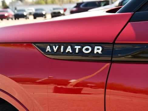 New 2026 Lincoln Aviator Reserve AWD/4WD image 42
