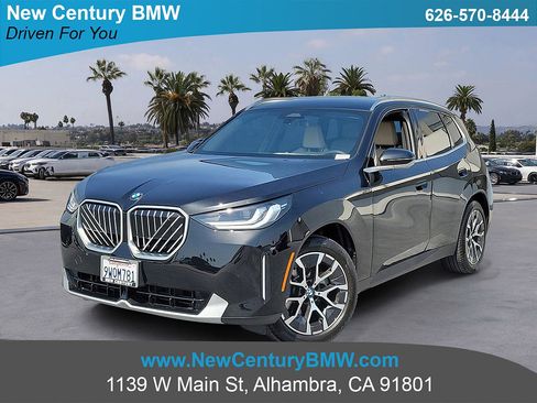 Used 2025 BMW X3 xDrive30i w/ Convenience Package AWD/4WD image 1
