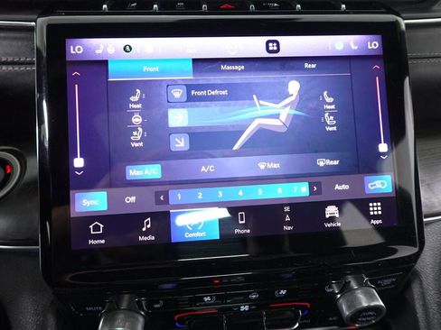 Used 2021 Jeep Grand Cherokee L Overland w/ Luxury Tech Group IV image 20