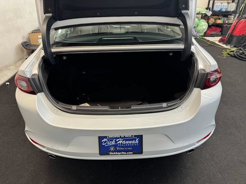 Used 2024 MAZDA MAZDA3 s FWD image 6
