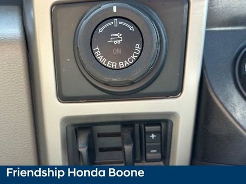 Used 2019 Ford F150 Lariat AWD/4WD image 23