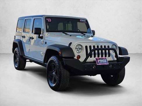 Used 2013 Jeep Wrangler Unlimited Sport image 3